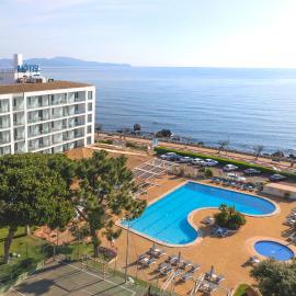 RVHotels Nieves Mar, hotel din L'Escala