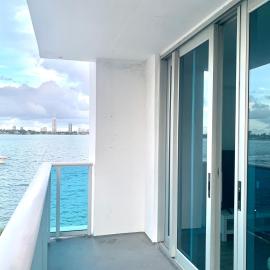 Great private room, hotel in Miami Beach