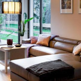 Wellness-FeWo "Rittersporn" mit Sauna, Kamin & Terrasse