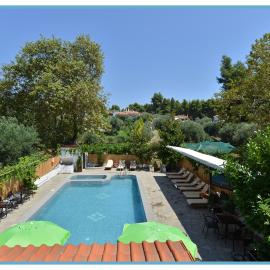 Anna Christina Apartments, hotel en Metamorfosi
