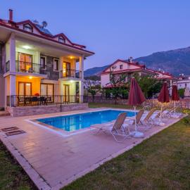 Infinity Opal Villa, hotel en Ölüdeniz
