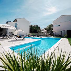 Holiday Home Apartments Bellamare, hotel in Zadar