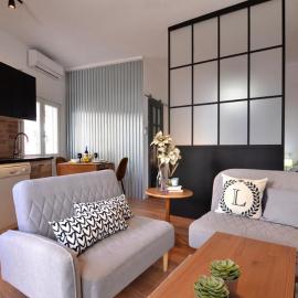 Luna´s home. Precioso loft en Bollullos par del Condado, hotell i Bollullos par del Condado