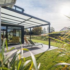 Luxus Ferienhaus für 8 Personen am See inkl. Boot