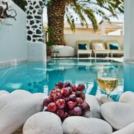 Galatia Villas, hotel sa Fira