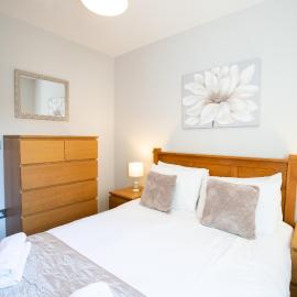 Velvet 2-bedroom apartment, Brewery Road, Hoddesdon