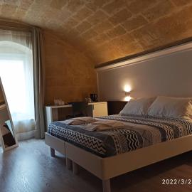 In & Out Matera