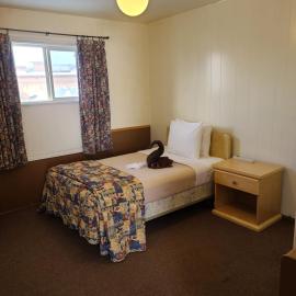Midtown Motel on Alaska Ave