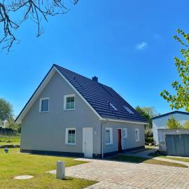 Ferienhaus Polchow - Ferienwohnung EG "Heimathafen"