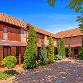 Varázskő Apartman