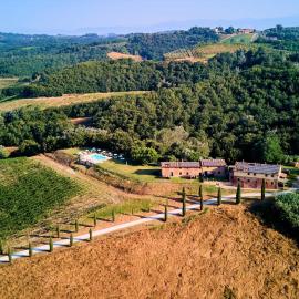Colle Bertini, hotel u gradu Montajone