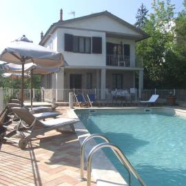 Vacanze Toscane In The Country โรงแรมในซัสเซ็ตตา