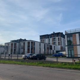 Klimatyzowany apartament z miejscem garażowym, hotelli kohteessa Gorzów Wielkopolski