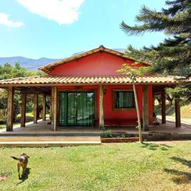 Sítio da Tia Lucia Perto da Montanha, hotel in Brumadinho