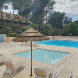 Appartement avec piscine à 600 m de la plage Le Vallon du Roy