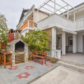 Apartment Rota
