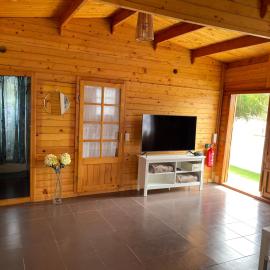 Agradable Mini Casa de madera con jardín amplio, hotel a La Laguna
