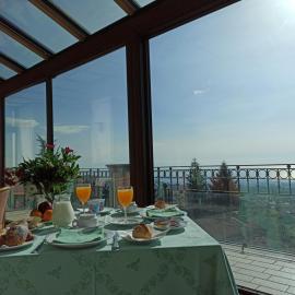 Hotel Primavera Dell'Etna, hotel i Zafferana Etnea
