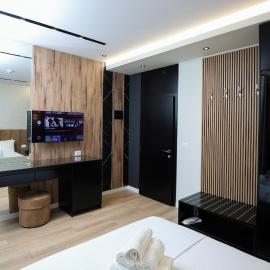 Hotel Three