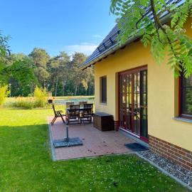 Ferienhaus am Leuchtturm, hotel a Glowe