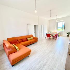 BRIBANO HOSTEL & bike sharing-workers and tourists hospitality, hotel in Sedico
