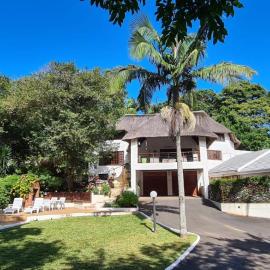 3 Lagoon Getaways, hotel in Southbroom