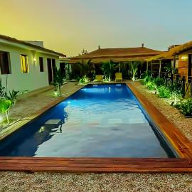 Le CavaLodge, готель у місті Ngaparou