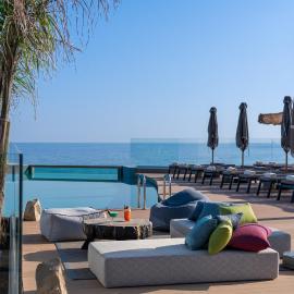 레딤노에 위치한 호텔 Minos Ambassador Suites & Spa - Adults only