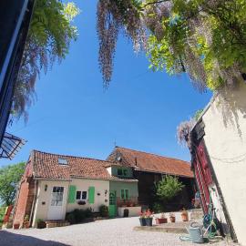 Le Petit Hameau, hotelli kohteessa Boffles