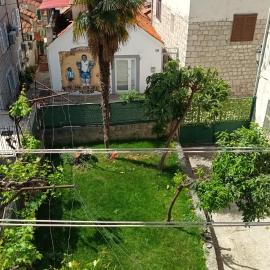 Old stone house in historical area, hotel Splitben