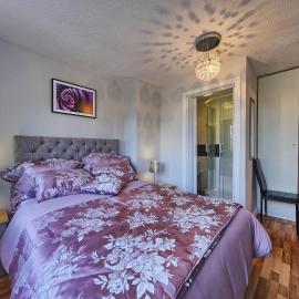 Upton Village Guest House, hotelli kohteessa Birkenhead