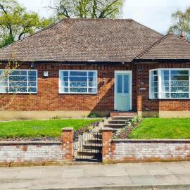 Fairview Cottage Watford, hotel in Leavesden Green
