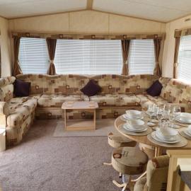 Superb 8 Berth Caravan, Golden Anchor Park, Free WIFI, Beachfront location