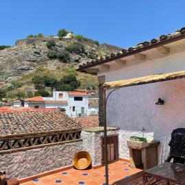 Casa Rural El Fontano CR-CC-182, hotel sa Montánchez