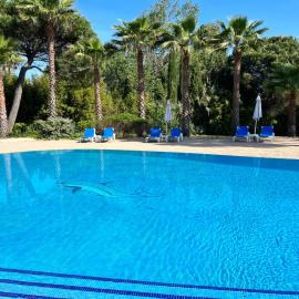 Hotel La Romarine, khách sạn ở Saint-Tropez