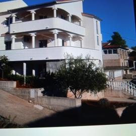 Apartment Ana, Hotel in Stomorska