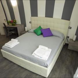 A Tre Piani Sul Mare – hotel w mieście Campomarino