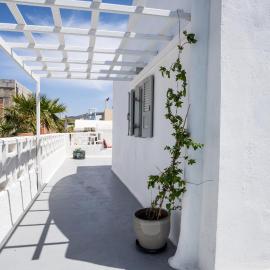 Casa Sigala arch