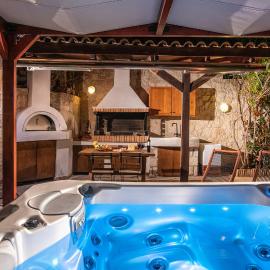 Diamanti Residence Beachside White apt-Ligaria