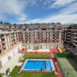 Apt Las Olas Cotolino con parking a 2' de la playa, hotel v destinaci Castro-Urdiales