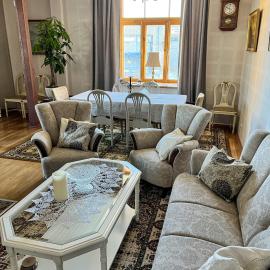Spacious 1-bedroom apartment with Sauna, Hotel in Rakvere
