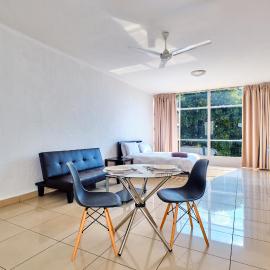 Inn & Out Sandton Park، فندق في جوهانسبرغ