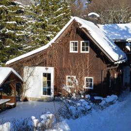 Stockerhütte - Ferienhaus, готель у місті Vorderstoder
