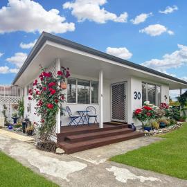 Rathlin Cottage, hotel in Twizel