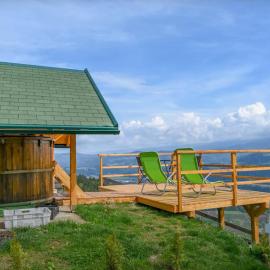 Glamping hišice Orlič, khách sạn ở Muta