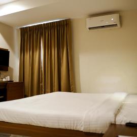 Gino Tourist Home