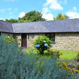 The Long Barn for Families Pets & Workers