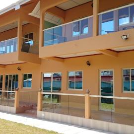Villa Bedier Self-catering Apartments, ξενοδοχείο στο Baie Sainte Anne