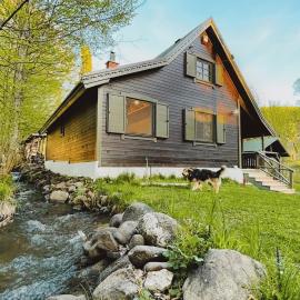 Karak Chalet, хотел в Izvoare
