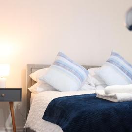 Spacious & Comfortable 3 Bedroom House - FREE WiFi & FREE Parking, hótel í Killingbeck